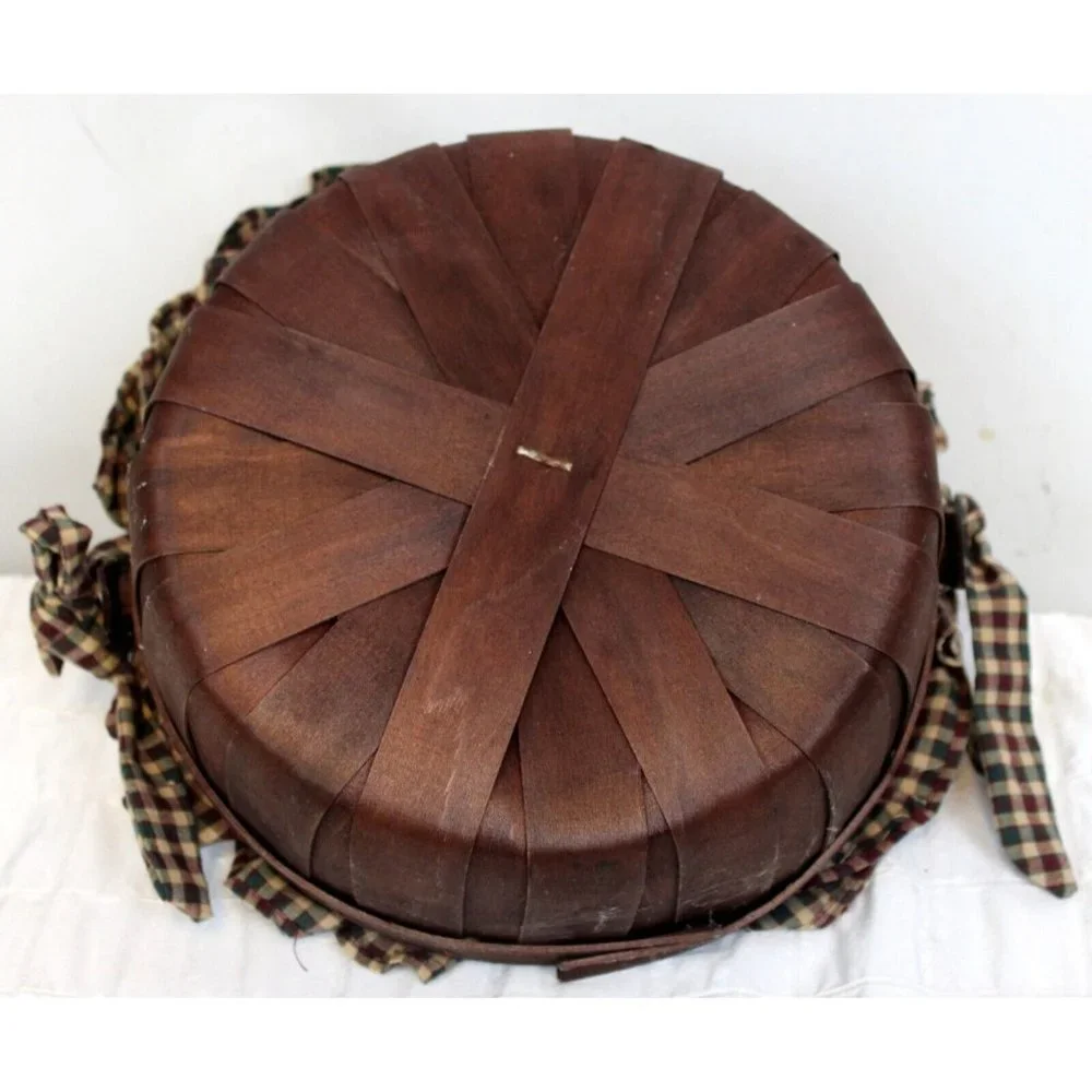 Cat Toys Cottage Core Granny Basket Storage Ruffle Applique Lid Farmhouse County